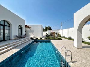 Bakı, həyət evi 4 otaqlı, satılır, 200 m² , 5.1 sot , Xəzər rayonu, Şüvəlan