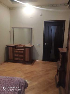 2 комната старое здание, арендовать, 63 m², Бакы, Јасамал рајону, Јени Јасамал гәс.