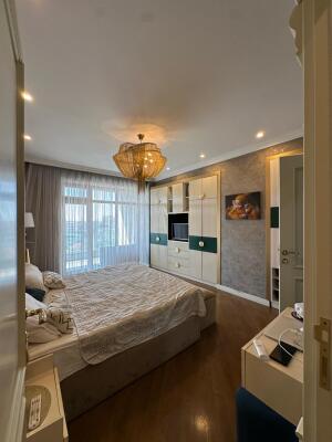 Bakı, yeni tikili 5 otaqlı, satılır, 245 m²  , Yasamal rayonu