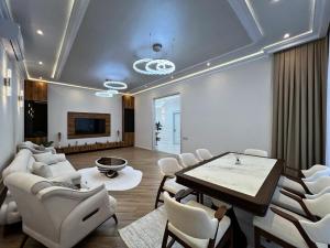 Bakı, həyət evi 5 otaqlı, satılır, 240 m² , 10 sot , Xəzər rayonu, Mərdəkan
