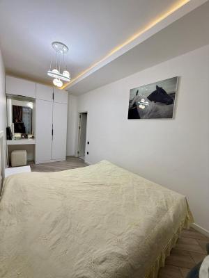 Bakı, yeni tikili 3 otaqlı, satılır, 83 m²  , Nəsimi rayonu, 5-ci mikrorayon