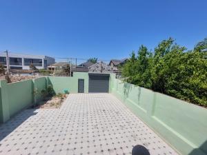 4 комната садовый домик, продажа, 180 m², 2.5 sot, Бакы, Сураханы рајону, Һөвсан гәс.