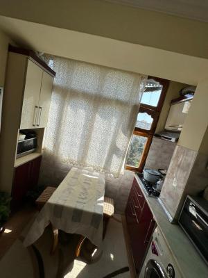 Bakı, köhnə tikili 3 otaqlı, satılır, 65 m²  , Xətai rayonu, H.Aslanov qəs.