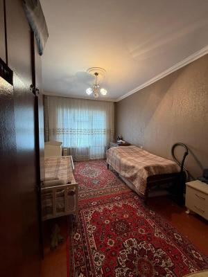 Bakı, köhnə tikili 3 otaqlı, satılır, 65 m²  , Nizami rayonu, 8-ci kilometr