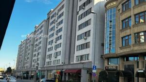 Bakı, köhnə tikili 2 otaqlı, satılır, 70 m²  , Nərimanov rayonu