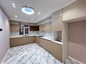 Bakı, həyət evi 5 otaqlı, satılır, 270 m² , 9 sot , Xəzər rayonu, Şüvəlan