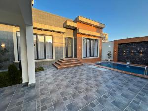 Bakı, həyət evi 4 otaqlı, satılır, 155 m² , 3.5 sot , Xəzər rayonu, Şüvəlan
