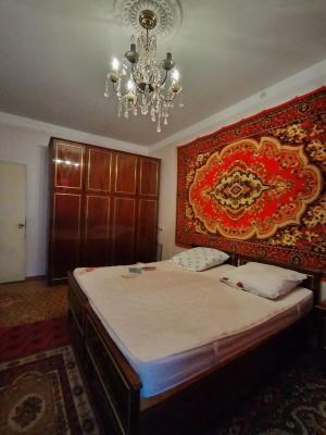 Bakı, köhnə tikili 4 otaqlı, satılır, 115 m²  , Binəqədi rayonu, 9-cu mikrorayon