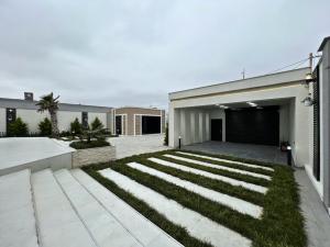 Bakı, həyət evi 5 otaqlı, satılır, 220 m² , 7 sot , Xəzər rayonu, Mərdəkan