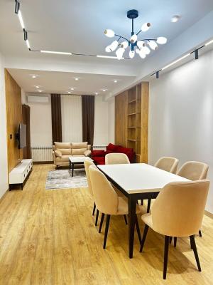 Bakı, yeni tikili 2 otaqlı, kirayə, 80 m²  , Yasamal rayonu, Yasamal qəs.