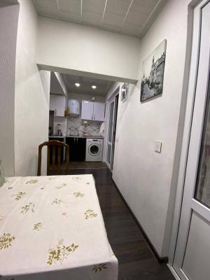 Bakı, köhnə tikili 4 otaqlı, satılır, 84 m²  , Xətai rayonu, Əhmədli