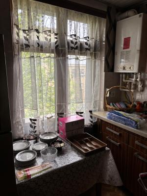 Sumqayıt, köhnə tikili 2 otaqlı, satılır, 50 m²  , Sumqayıt şəh.