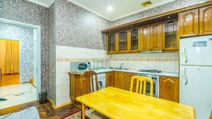 Bakı, yeni tikili 3 otaqlı, günlük kirayə, 130 m²  , Səbail rayonu