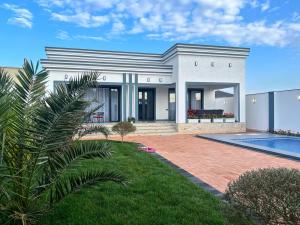 Bakı, həyət evi 4 otaqlı, satılır, 220 m² , 6 sot , Xəzər rayonu, Mərdəkan