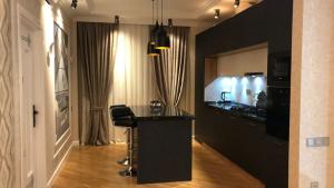 Bakı, yeni tikili 3 otaqlı, kirayə, 106 m²  , Yasamal rayonu, Yasamal qəs.