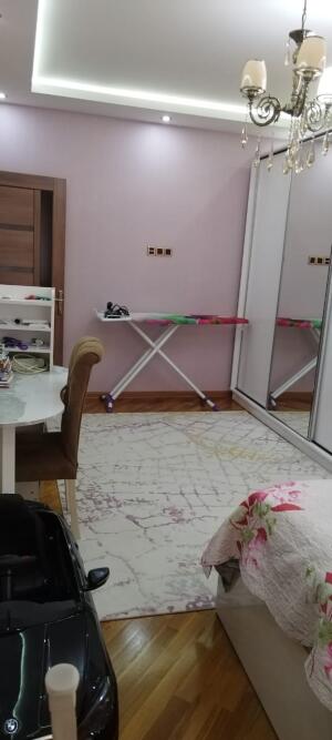 Bakı, yeni tikili 4 otaqlı, satılır, 147 m²  , Yasamal rayonu, Yeni Yasamal qəs.