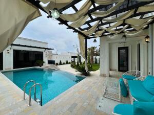 Bakı, həyət evi 5 otaqlı, satılır, 245 m² , 7 sot , Xəzər rayonu, Mərdəkan