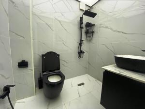 Bakı, köhnə tikili 2 otaqlı, satılır, 44 m²  , Nizami rayonu, 8-ci kilometr