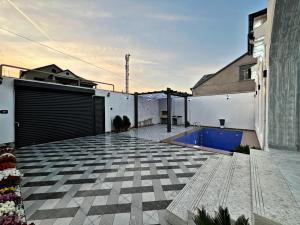 Bakı, bağ/həyət evi 4 otaqlı, satılır, 140 m² , 2.5 sot , Xəzər rayonu, Buzovna