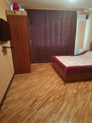 Bakı, köhnə tikili 3 otaqlı, satılır, 87 m²  , Binəqədi rayonu, Sulutəpə qəs.