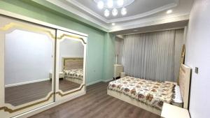 Bakı, yeni tikili 3 otaqlı, satılır, 145 m²  , Nərimanov rayonu