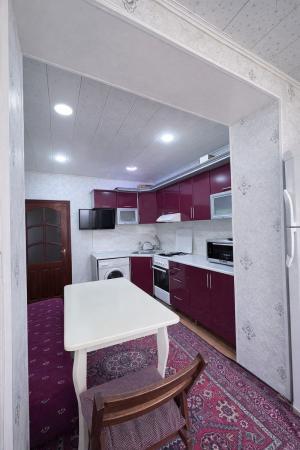 Bakı, köhnə tikili 3 otaqlı, satılır, 80 m²  , Suraxanı rayonu, Yeni Günəşli qəs.