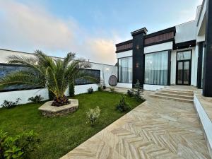 Bakı, bağ/həyət evi 4 otaqlı, satılır, 160 m² , 4.5 sot , Xəzər rayonu, Şüvəlan