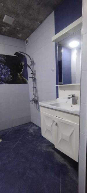 Bakı, köhnə tikili 2 otaqlı, satılır, 55 m²  , Suraxanı rayonu, Yeni Günəşli qəs.