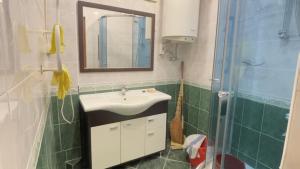 Bakı, köhnə tikili 3 otaqlı, satılır, 105 m²  , Yasamal rayonu, Yasamal qəs.