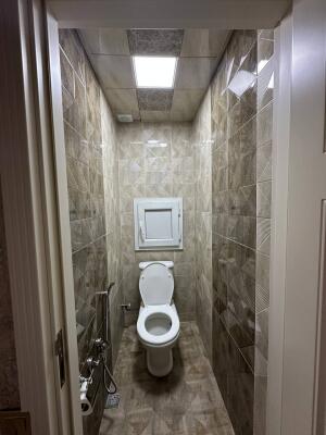 Bakı, köhnə tikili 4 otaqlı, satılır, 110 m²  , Nizami rayonu, 8-ci kilometr