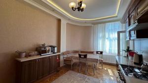 Bakı, yeni tikili 3 otaqlı, satılır, 140 m²  , Yasamal rayonu