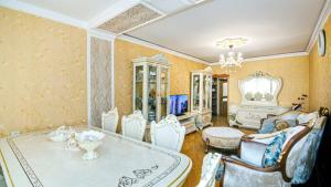 Bakı, yeni tikili 3 otaqlı, günlük kirayə, 100 m²  , Nərimanov rayonu