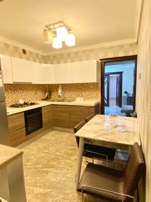 Bakı, yeni tikili 3 otaqlı, satılır, 105 m²  , Yasamal rayonu
