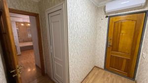 Bakı, köhnə tikili 3 otaqlı, satılır, 63 m²  , Nizami rayonu, 8-ci kilometr