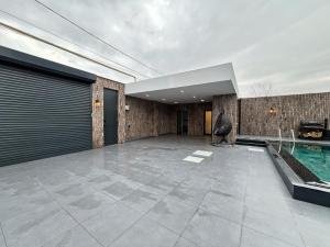 Bakı, həyət evi 4 otaqlı, satılır, 250 m² , 4 sot , Xəzər rayonu, Mərdəkan