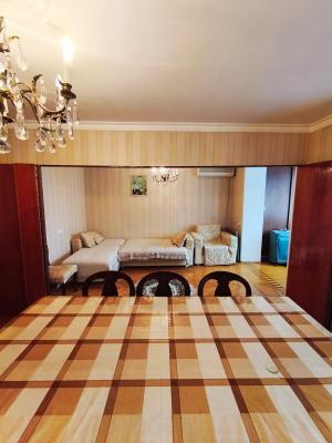 Bakı, köhnə tikili 3 otaqlı, satılır, 75 m²  , Yasamal rayonu