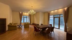 Bakı, ofis 7 otaqlı, kirayə, 380 m²  , Yasamal rayonu, Yasamal qəs.