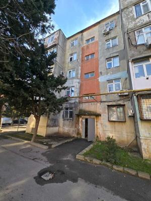 Bakı, köhnə tikili 2 otaqlı, satılır, 45 m²  , Nizami rayonu, 8-ci kilometr