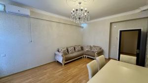 Bakı, yeni tikili 2 otaqlı, satılır, 70 m²  , Xətai rayonu, H.Aslanov qəs.