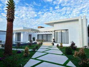 Bakı, həyət evi 5 otaqlı, satılır, 220 m² , 8 sot , Xəzər rayonu, Mərdəkan