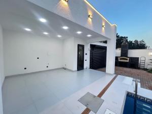 Bakı, həyət evi 4 otaqlı, satılır, 150 m² , 3.2 sot , Xəzər rayonu, Şüvəlan