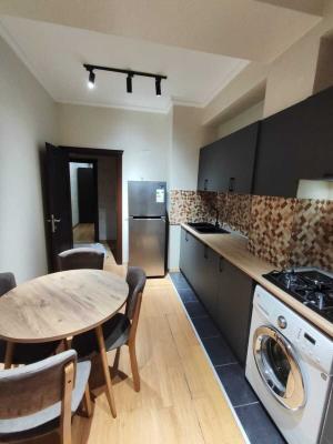 Bakı, yeni tikili 2 otaqlı, kirayə, 75 m²  , Yasamal rayonu, Yasamal qəs.