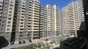 Bakı, yeni tikili 3 otaqlı, satılır, 70 m²  , Suraxanı rayonu, Yeni Günəşli qəs.