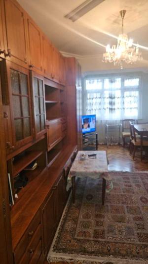 Bakı, köhnə tikili 2 otaqlı, satılır, 60 m²  , Nərimanov rayonu