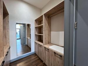 Bakı, həyət evi 5 otaqlı, satılır, 280 m² , 4.5 sot , Xəzər rayonu, Mərdəkan