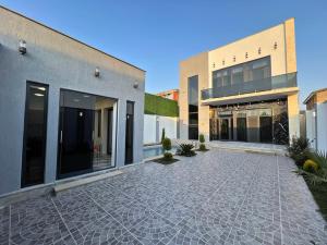 Bakı, həyət evi 4 otaqlı, satılır, 270 m² , 3 sot , Xəzər rayonu, Şüvəlan