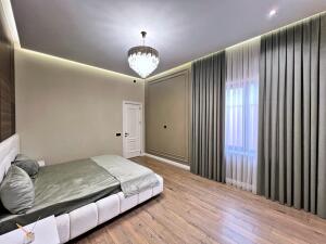Bakı, həyət evi 5 otaqlı, satılır, 220 m² , 6.5 sot , Xəzər rayonu, Şüvəlan