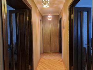 Bakı, köhnə tikili 3 otaqlı, satılır, 85 m²  , Nizami rayonu, 8-ci kilometr