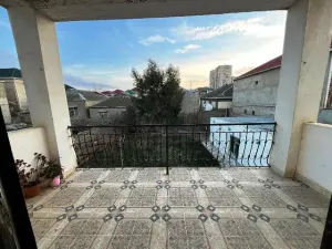 6 комната садовый домик, продажа, 200 m², 5 sot, Бакы, Сураханы рајону, Гарачухур гәс.
