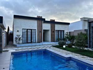 Bakı, həyət evi 4 otaqlı, satılır, 160 m² , 4.5 sot , Xəzər rayonu, Mərdəkan